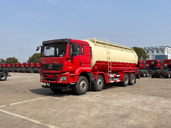 8x4陝汽德(dé)龍SGZ5312GFLSX6型油田專用(yòng)下灰罐車(chē)